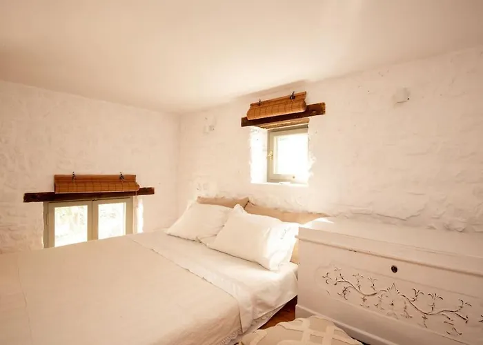 بيت للعطل Theros *